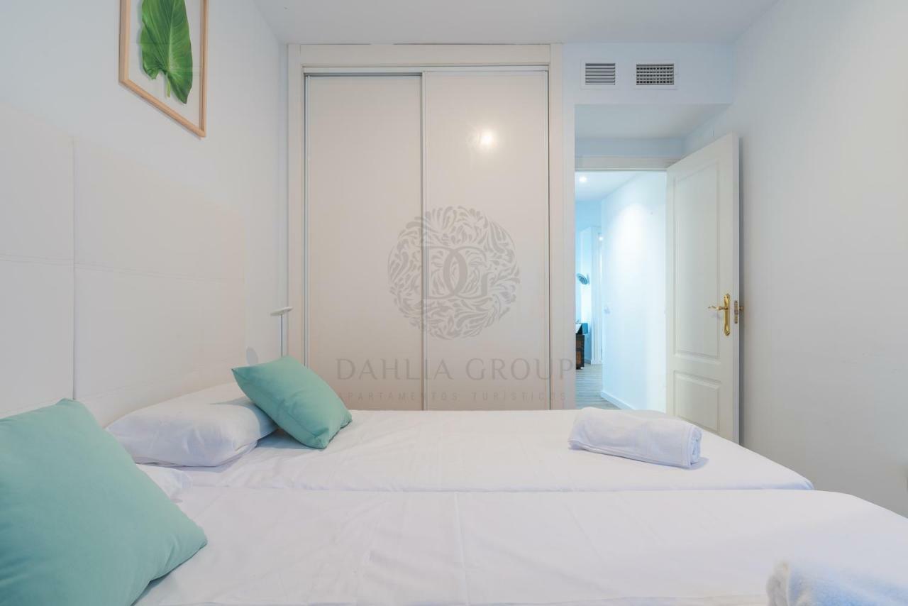 El Faro Beach Apartment By Dahlia Group Εστεπόνα Εξωτερικό φωτογραφία